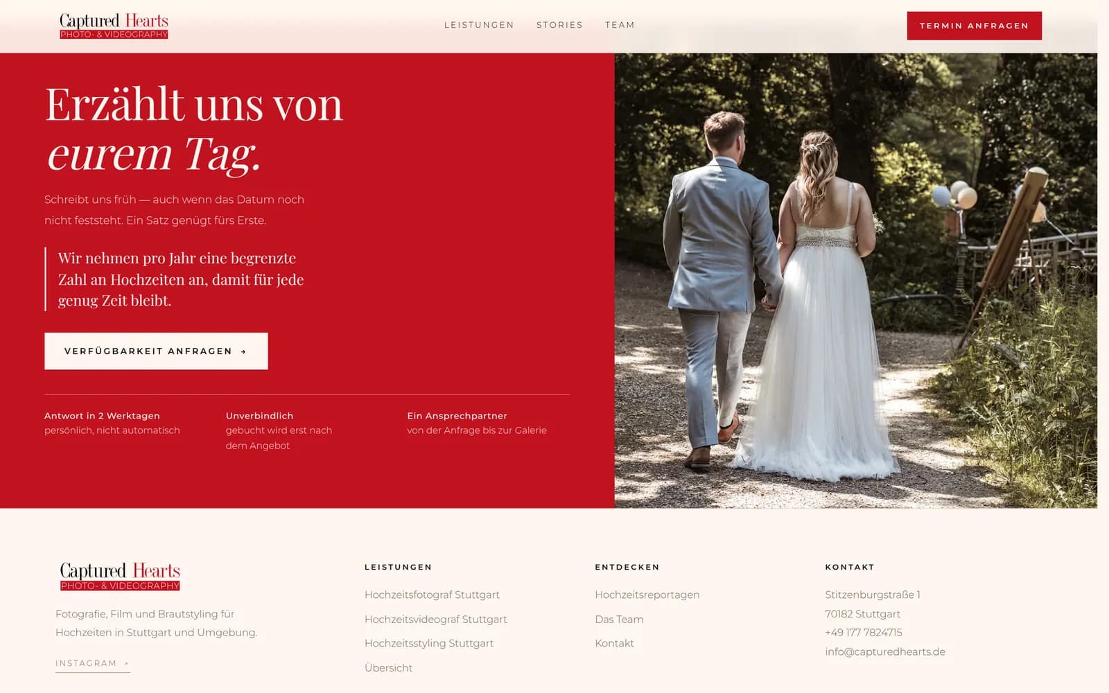 Rotes Kontaktband mit genau einer Handlung, darunter der Footer